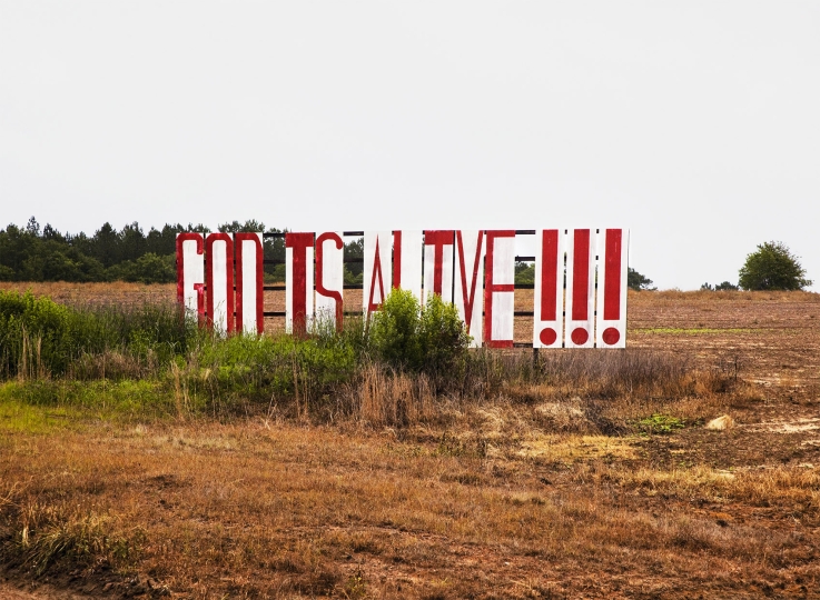 Gillian Laub: Southern Rites | George Eastman Museum